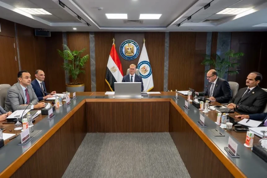 وزير البترول والثروة المعدنية يُشيد بالنمو الملحوظ في إنتاج البتروكيماويات وفتح أسواق عالمية جديدة للتصدير