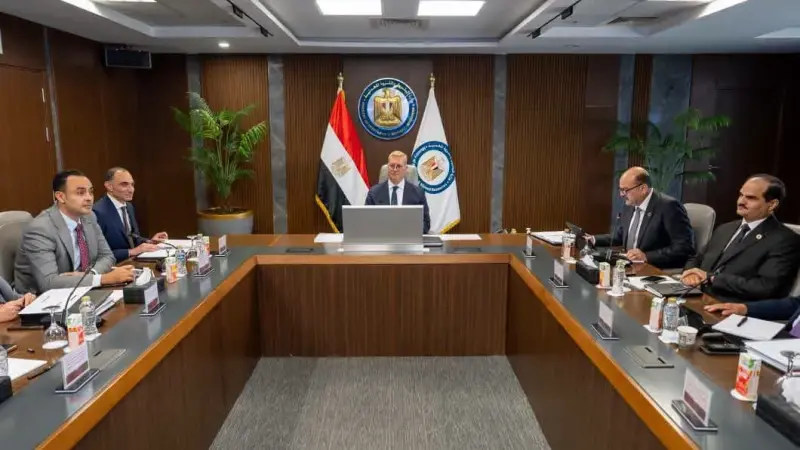 وزير البترول والثروة المعدنية يُشيد بالنمو الملحوظ في إنتاج البتروكيماويات وفتح أسواق عالمية جديدة للتصدير
