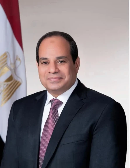 الرئيس السيسي يهنأ قطاع الطيران المدني لحصول الشركة الوطنية مصر للطيران على جائزة ” اكثر شركة طيران تطورا وتحسنا على مستوى العالم”لعام 2026
