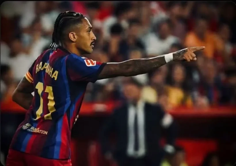 رافينيا يحطم رقم ميسي ويكتب التاريخ مع برشلونة