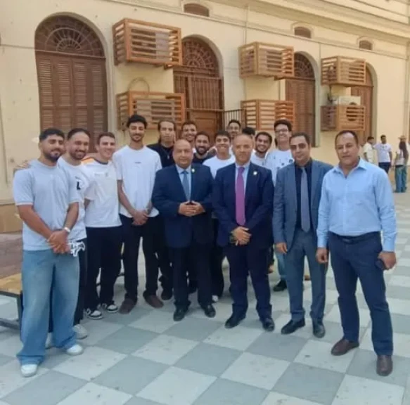 قيادات جامعة القاهرة في جولات ميدانية بالكليات مع انطلاق العام الجامعي الجديد 2026/2027