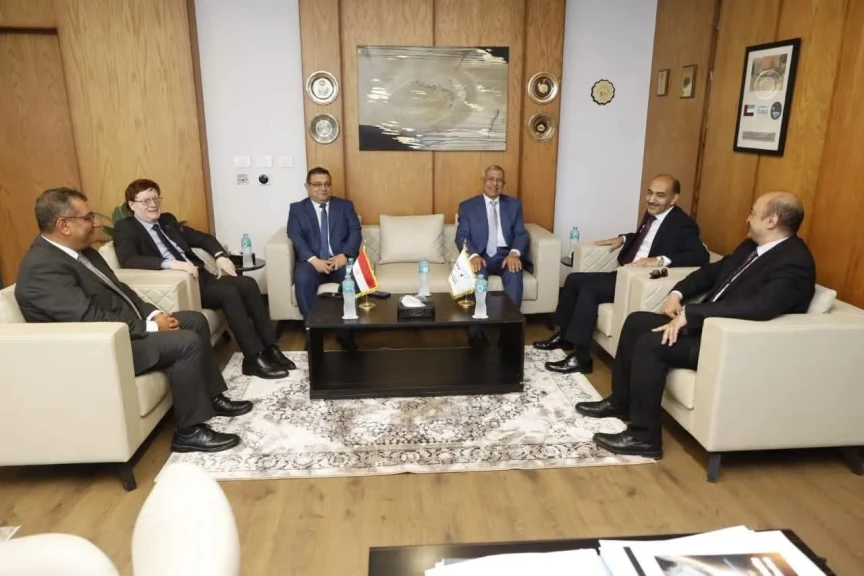 الرئيس التنفيذي لوكالة الفضاء المصرية يستقبل رئيس الأكاديمية العربية للعلوم والتكنولوجيا والنقل البحري