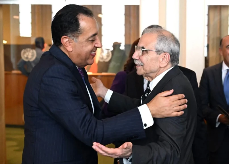 رئيس الوزراء يلتقي نظيره اللبناني بنيويورك