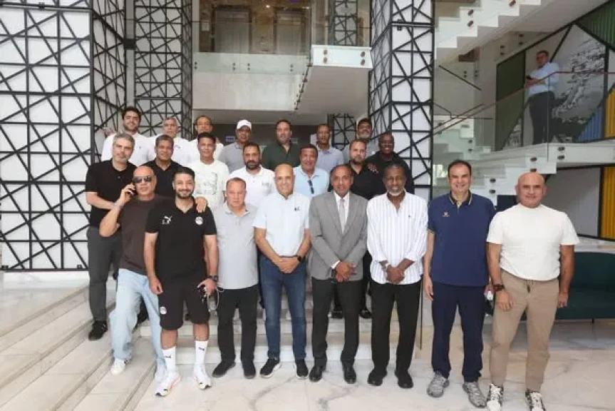 مدربو الرخصة PRO يحضرون مباراة مصر وليبيا في الإسماعيلية