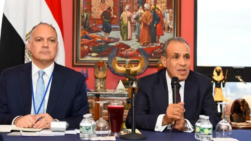 وزير الخارجية يلتقي أبناء الجالية المصرية في نيويورك