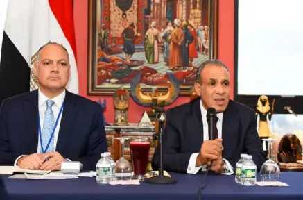 وزير الخارجية يلتقي أبناء الجالية المصرية في نيويورك