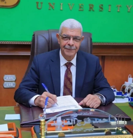 رئيس جامعة المنوفية يصدر عدة قرارات جديدة لتعيين وكلاء ورؤساء أقسام لتعزيز مسيرة العمل الأكاديمي والمجتمعي بالكليات