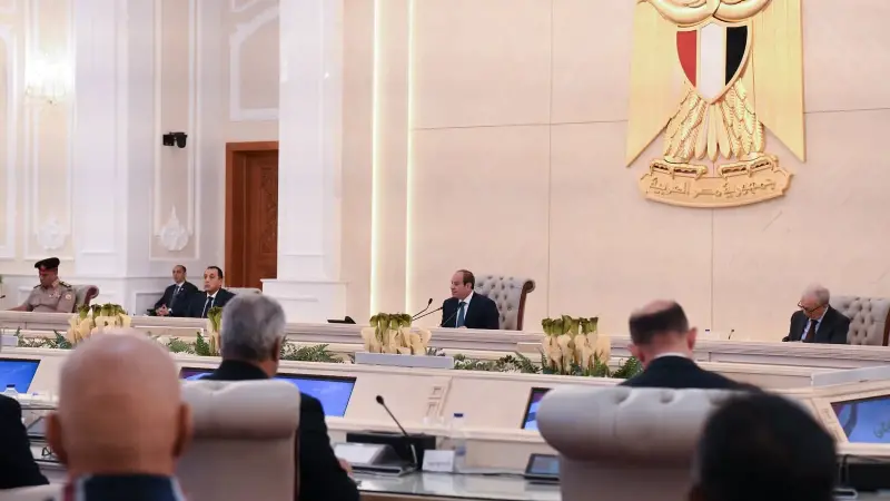أبرز رسائل وتوجيهات الرئيس عبد الفتاح السيسي خلال حواره التفاعلي بحضور الوزراء والمحافظين وقيادات القوات المسلحة والداخلية