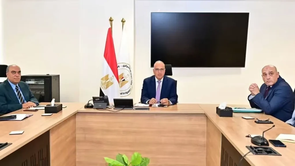 وزير الري يتابع موقف ”تطبيق منظومة المناوبات”، والإصدار المبدئي من ”أداة التنبؤ بالمحاصيل المنزرعة”
