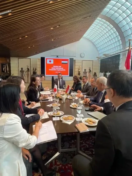 وزير التعليم العالي يلتقي قيادات الوكالة اليابانية للتعاون الدولي JICA