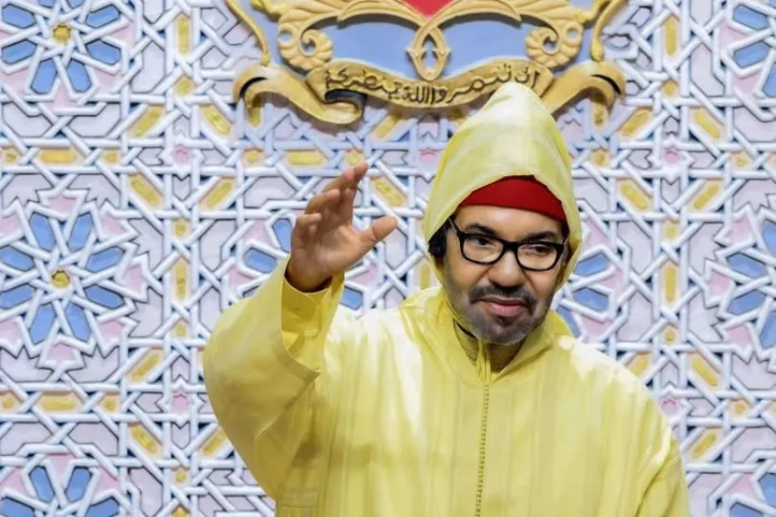 الملك محمد السادس أمام البرلمان: حل المشاكل المحلية يمر عبر العمل الميداني والجهوية المتقدمة