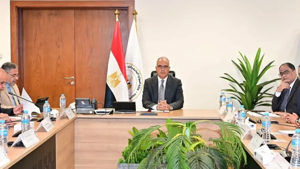 وزير الري يعقد اجتماع اللجنة الدائمة لتنظيم إيراد نهر النيل