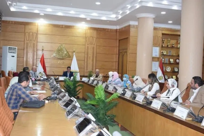 ”الجيزاوي” : الطلاب الوافدون سفراء جامعة بنها بالخارج.. وزيادة أعدادهم مؤشر رئيسي لنجاح منظومة الرعاية