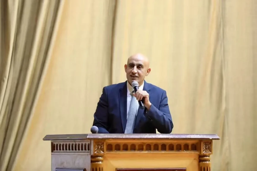 وزير التربية والتعليم يكرم مديري المدارس المتميزة على مستوى الجمهورية تقديرًا لجهودهم في الارتقاء بالعملية التعليمية