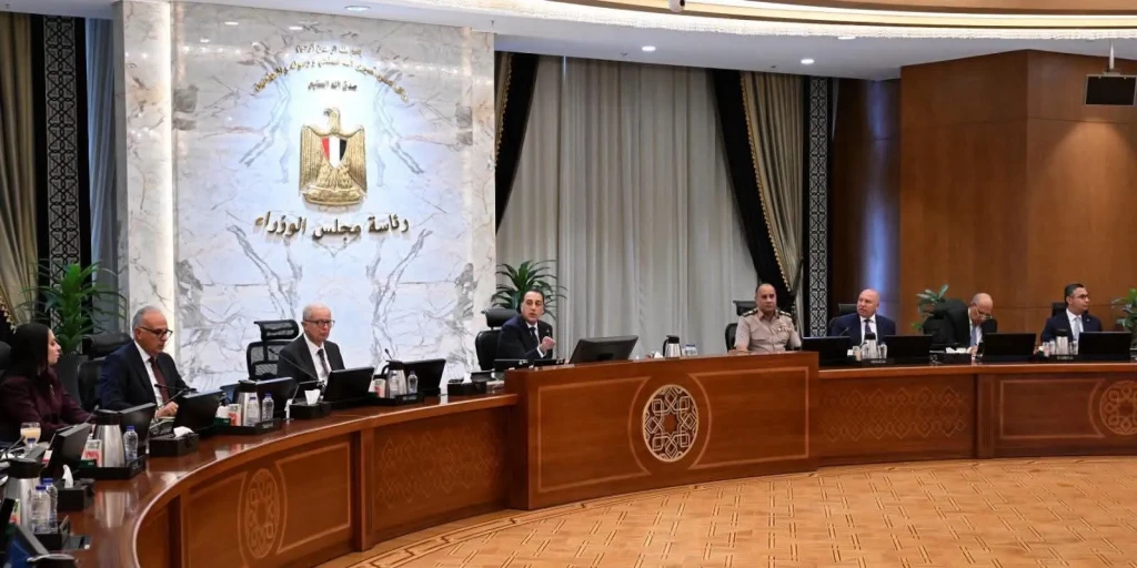 مدبولي يثمن نتائج الجولة الآسيوية التي قام بها الرئيس السيسي لجمهورية كوريا ومملكة ماليزيا وجمهورية إندونيسيا