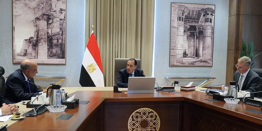 رئيس الوزراء يستعرض محاور جلسة ”مسيرة الطاقة المصرية: إنجازات وطنية وآفاق المستقبل