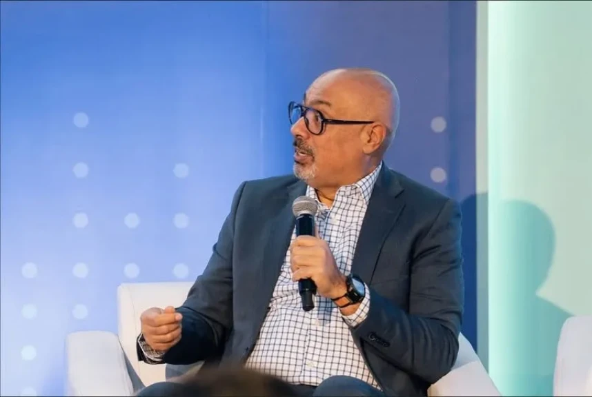 منير نخلة في قمة «صوت مصر»: من تمويل «التوك توك» إلى البورصة.. الطرح لن يغير فلسفة «حالا» وطموحاتنا بلا حدود