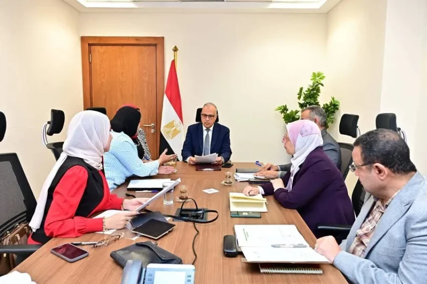 وزير الري يلتقي عددًا من أعضاء مجلسى النواب والشيوخ لمناقشة مطالب المواطنين