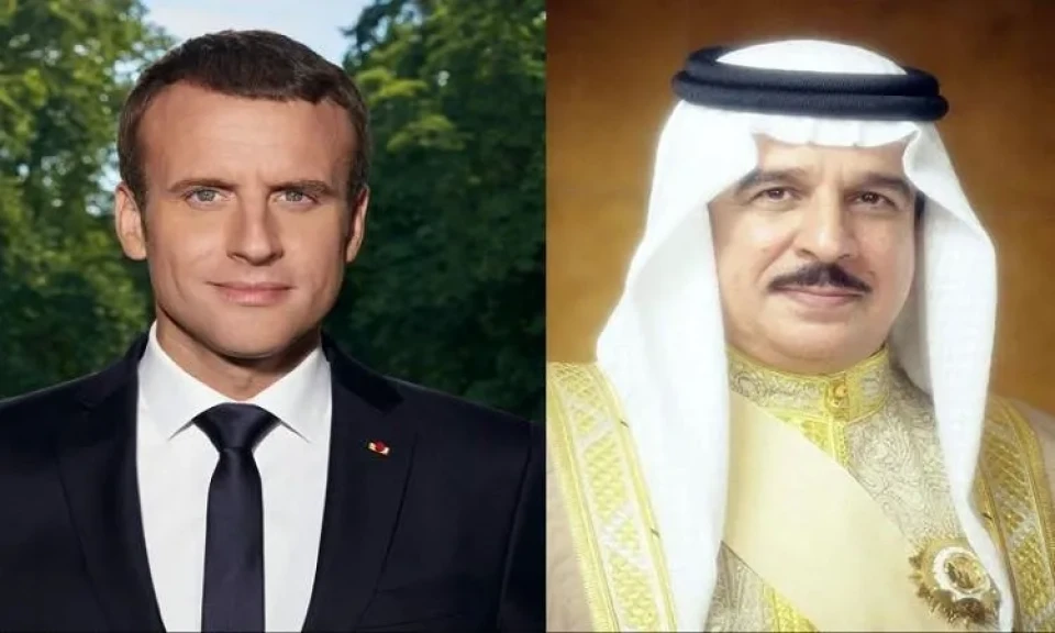 عاهل البحرين والرئيس الفرنسي يبحثان مستجدات الأوضاع في المنطقة