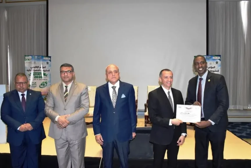محافظ أسوان يشارك فى المؤتمر الإقليمى لإعلان المشروعات الفائزة بالمبادرة الوطنية للمشروعات الخضراء