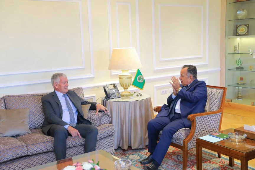 نبيل فهمي يستقبل المبعوث الفرنسي لدعم الدولة الفلسطينية