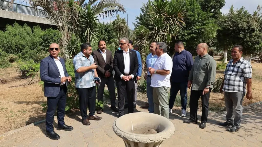 محافظ الجيزة يتفقد حديقتي ٦ أكتوبر والطفل بالعجوزة لبحث خطة تطويرهما ورفع كفاءتهما