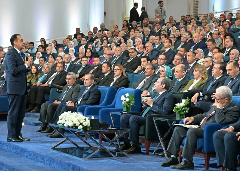 كلمة لرئيس الوزراء في جلسة ”مسيرة الطاقة المصرية: إنجازات وطنية وآفاق المستقبل”
