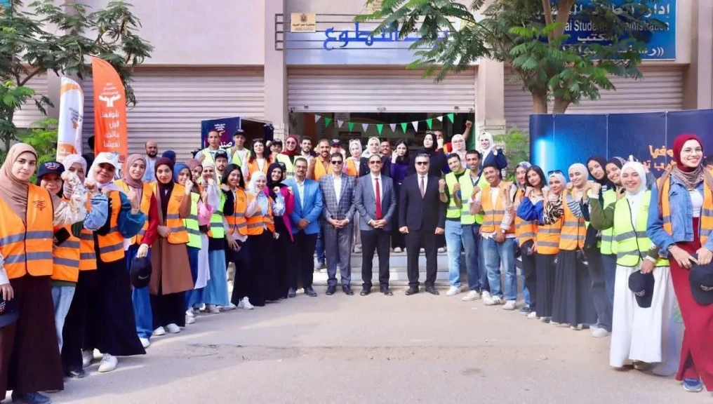 مدير صندوق مكافحة الإدمان يزور ”بيت التطوع” بجامعة الزقازيق