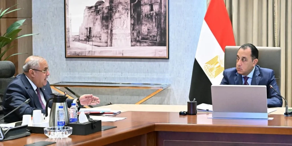 رئيس الوزراء يتابع موقف الإصدار الثاني من وثيقة سياسة ملكية الدولة والخطة التنفيذية له