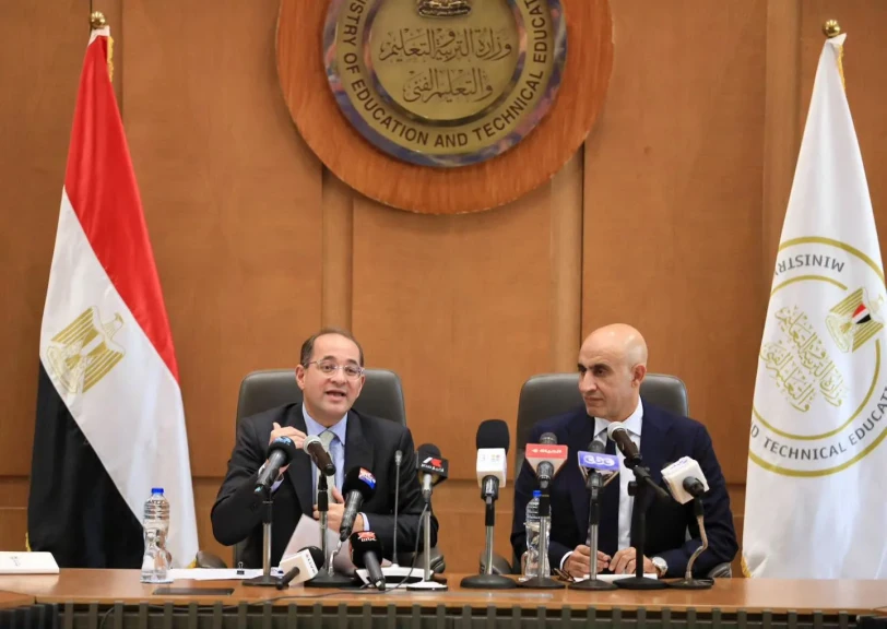 تنفيذًا لتوصيات «منتدى مصر ٢٠٢٦».. زيادة أجور المعلمين إلى ١٥ ألف جنيه خلال العامين الماليين المقبلين