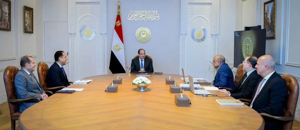 الرئيس السيسي يتابع الموقف التنفيذي لمشروع محطه إنتاج الكهرباء من طاقة الرياح