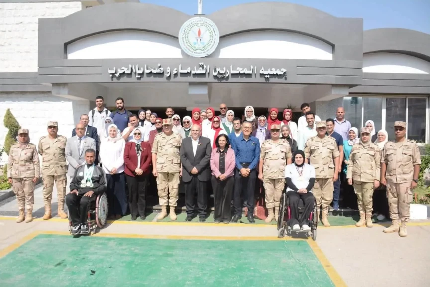 جامعة القاهرة تنظم زيارة ميدانية لجمعية المحاربين القدماء ومصابي الحرب بمدينة الوفاء والأمل لتقديم خدمات طبية وإنسانية