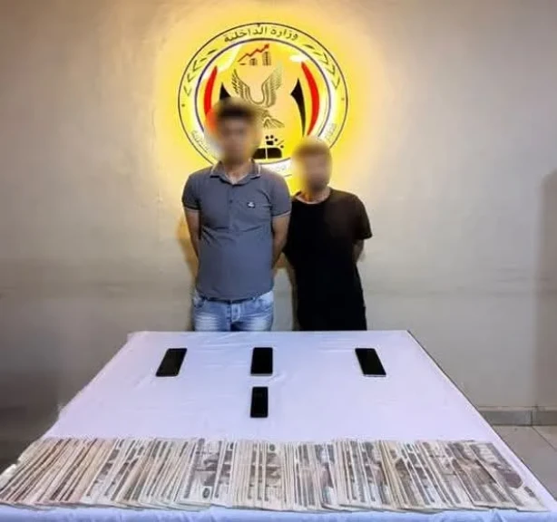 الداخلية: ضبط المتهمين بالنصب والاحتيال علي عملاء البنوك والاستيلاء علي البطاقات البنكية