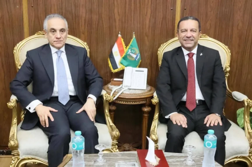 محافظ المنوفية يستقبل وزير العدل على هامش إفتتاح مكتب الشهر العقاري والتوثيق