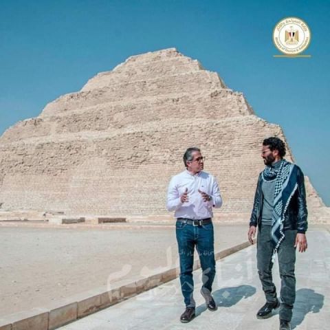 وزير السياحة والآثار يلتقي الفنان خالد النبوي