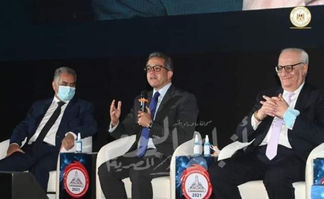 جامعة عين شمس تحتفي بموكب المومياوات الملكية بمؤتمرها العلمي التاسع بحضور وزير السياحة والآثار