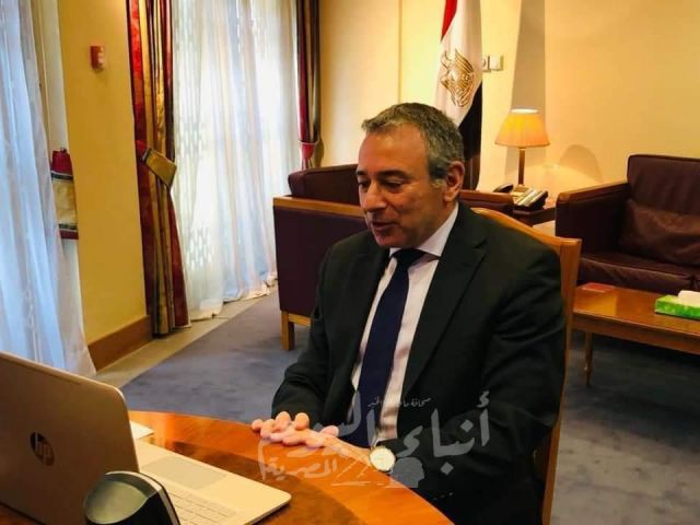 سفير مصر في لندن ووزير الدولة البريطاني يتباحثان حول تطورات سد النهضة 